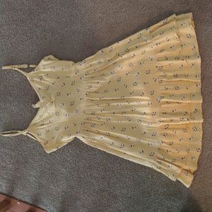 Hollister Daisy yellow sundress XS